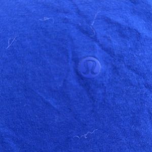 Lululemon cropped t-shirt